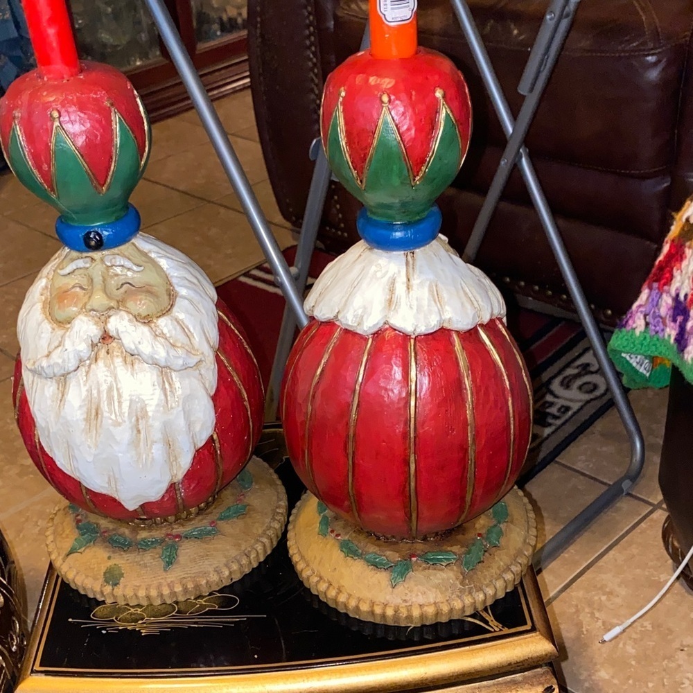 Festive Santa Candle Holders - Picture 5 of 7